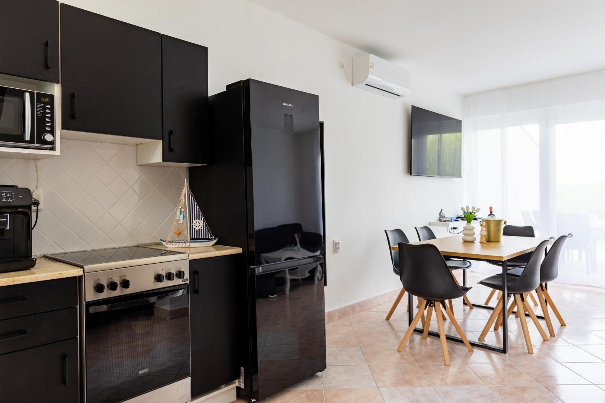 בלטונפנבש Balaton A Kertben - Balaton In The Garden - Beachfront Houses With Beautiful View, Private Beach מראה חיצוני תמונה
