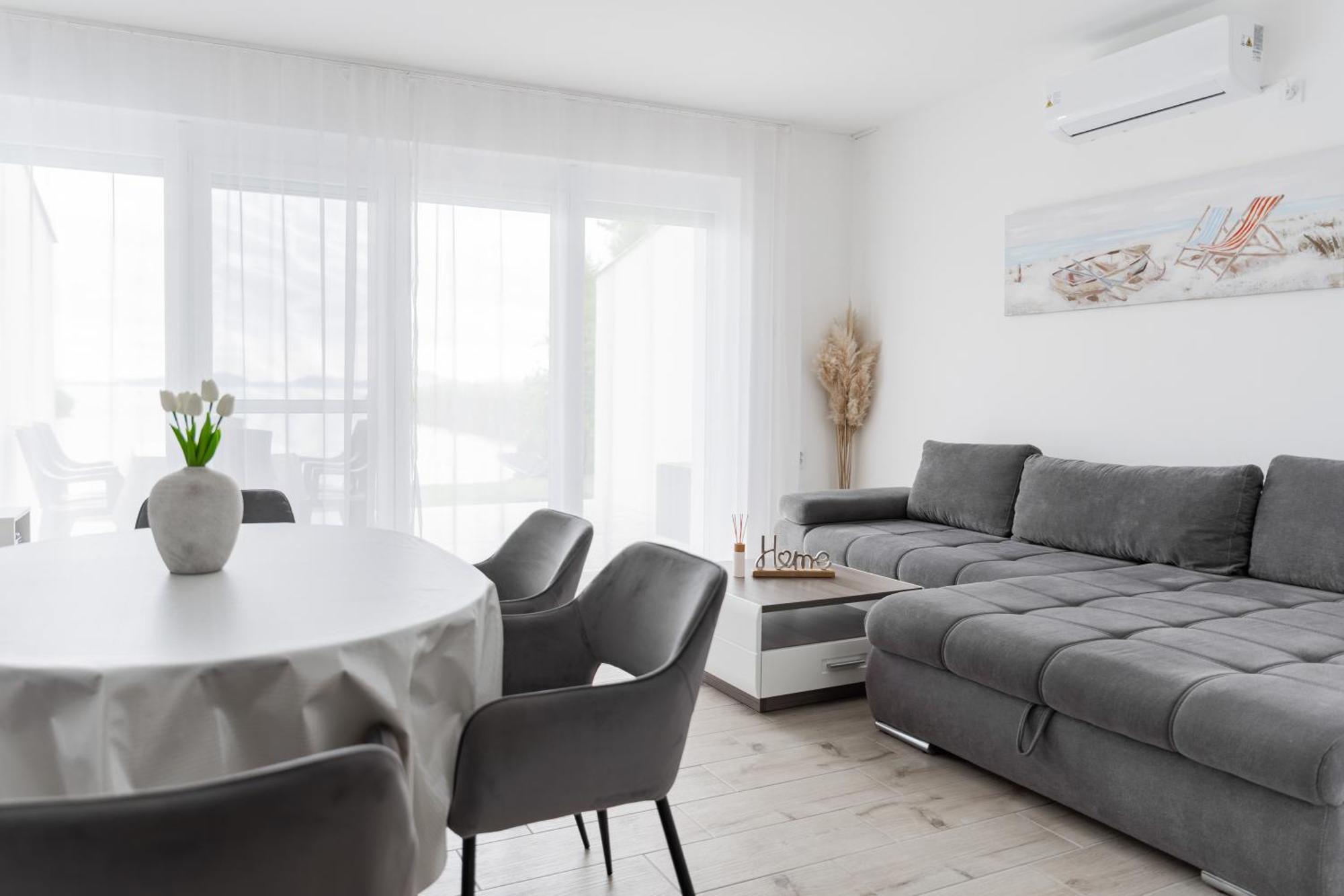 בלטונפנבש Balaton A Kertben - Balaton In The Garden - Beachfront Houses With Beautiful View, Private Beach חדר תמונה
